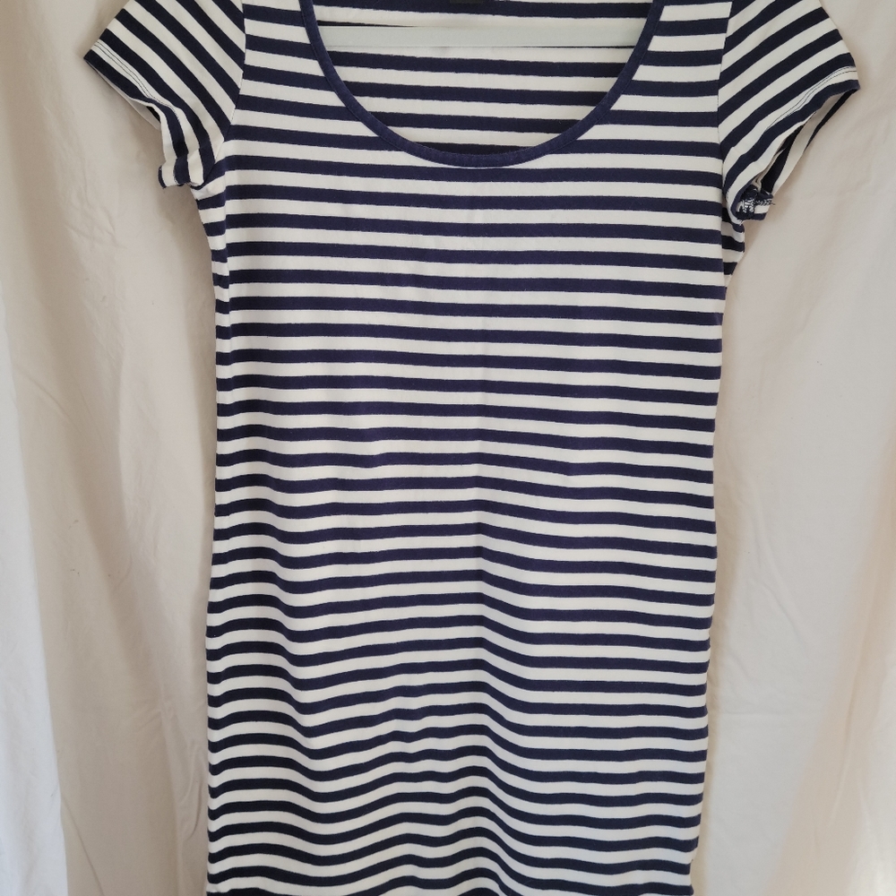 H&M Skin-tight mini dress